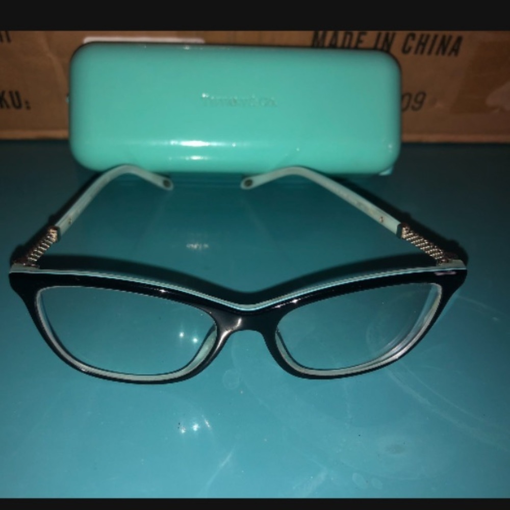Eyeglass Frame